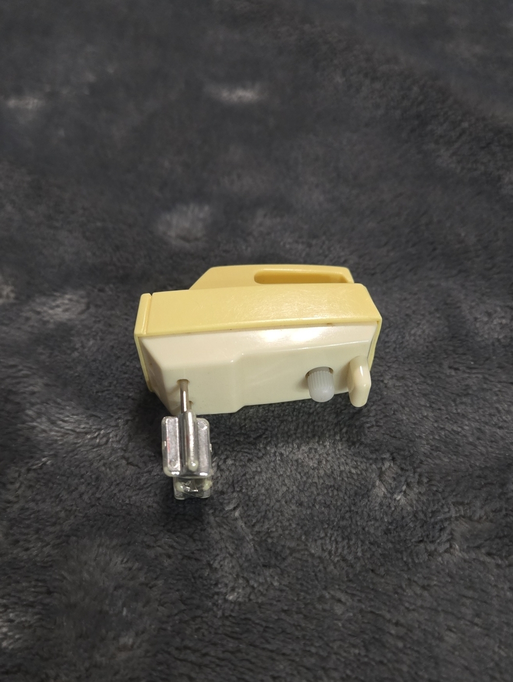 Vintage Mattel Barbie Wind Up Hand Mixer Toy Kitchen Yellow